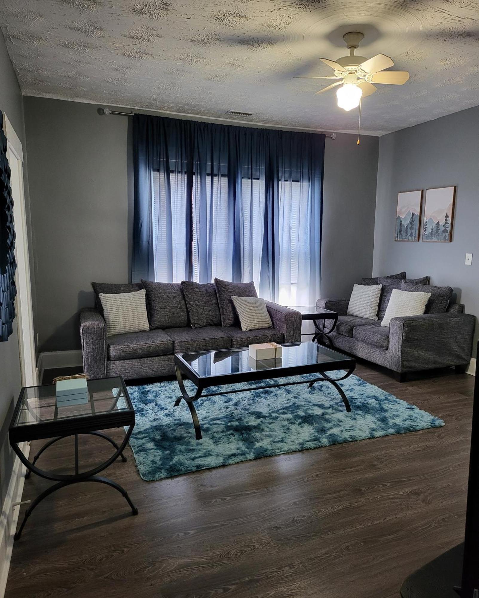 Guest Room With Two Double Beds In Columbus Oh, Airport Location Luaran gambar